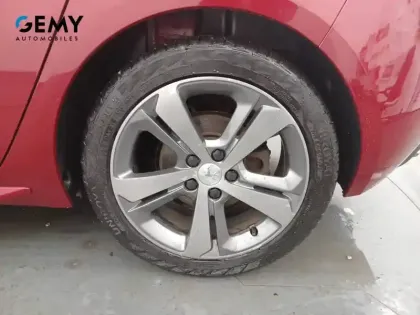 Photo 10 Peugeot 308  1.2 PureTech 130ch S&S EAT6