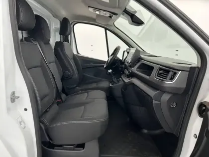 Photo 13 Renault Trafic  FGN L1H1 2800 KG BLUE DCI 130