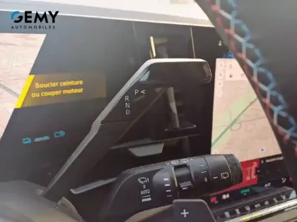 Photo 11 Renault Austral  E-Tech full hybrid 200 GSR2