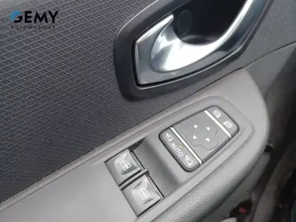 Photo 11 Renault Clio  TCe 90