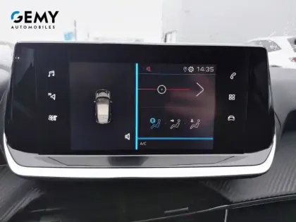 Photo 12 Peugeot 208  PureTech 100 S&S BVM6