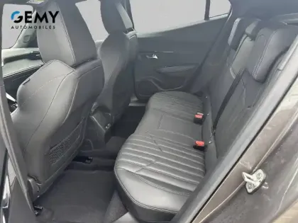 Photo 9 Peugeot 2008  PureTech 130 S&S EAT8