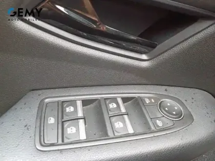 Photo 4 Renault Megane  E-Tech EV40 130ch standard charge