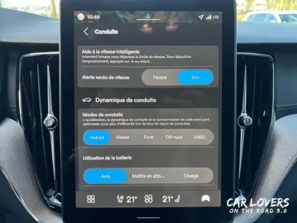 Photo 35 Volvo Xc60  T6 AWD Hybride rechargeable 253 ch+145 ch Geartronic 8