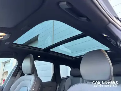 Photo 36 Volvo Xc60  T6 AWD Hybride rechargeable 253 ch+145 ch Geartronic 8