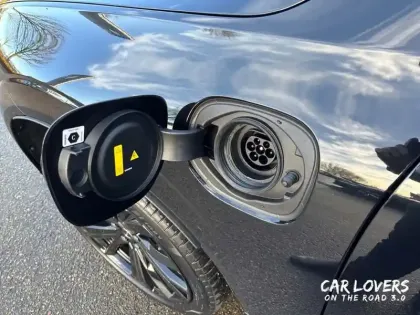 Photo 25 Volvo Xc60  T6 AWD Hybride rechargeable 253 ch+145 ch Geartronic 8