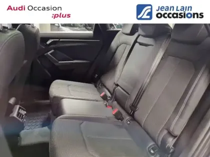 Photo 36 Audi Q3  35 TDI 150 ch S tronic 7