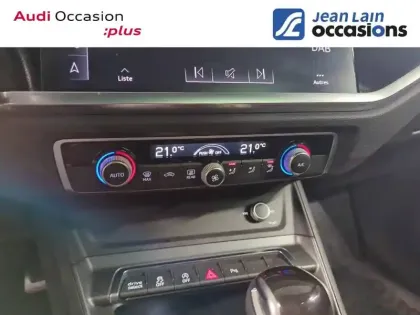 Photo 34 Audi Q3  35 TDI 150 ch S tronic 7