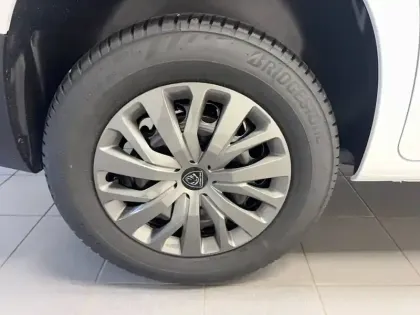 Photo 20 Peugeot Partner  FOURGON M DIESEL 100 CH MANUELLE