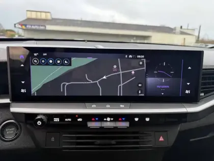 Photo 6 Opel Grandland  1.2 Turbo Hybrid 145 ch e-DCT6