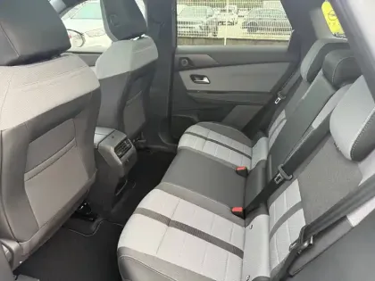 Photo 3 Opel Grandland  1.2 Turbo Hybrid 145 ch e-DCT6