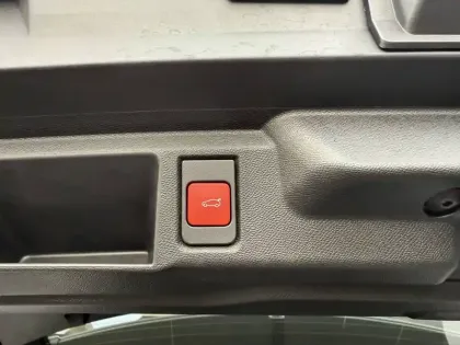 Photo 10 Opel Grandland  1.2 Turbo Hybrid 145 ch e-DCT6