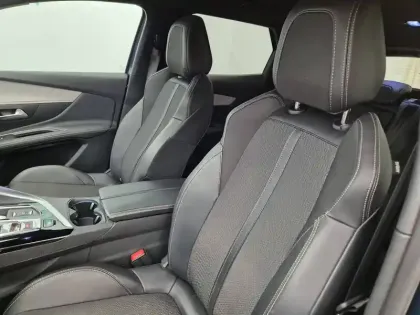 Photo 8 Peugeot 3008 Gén. II Ph2 NG GT 5