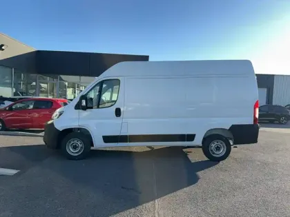 Photo 2 Peugeot Boxer  FGN TOLE 3.5 T L2H2 140 S&S BVA8