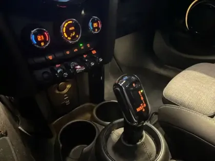 Photo 63 Mini Mini Hatch 5 Portes Cooper S 178 ch DKG7