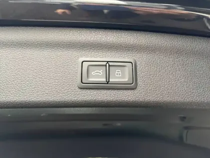 Photo 76 Audi Q3  35 TFSI 150 ch S tronic 7