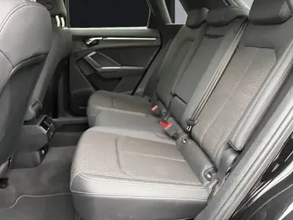 Photo 66 Audi Q3  35 TFSI 150 ch S tronic 7