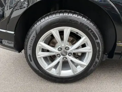 Photo 49 Audi Q3  35 TFSI 150 ch S tronic 7