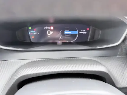 Photo 30 Peugeot 208  Hybrid 100 e-DCS6