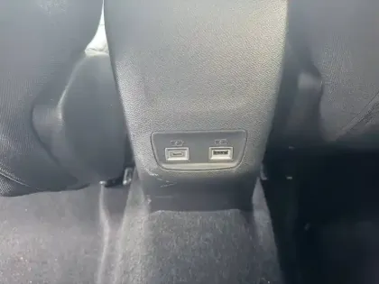 Photo 14 Peugeot 208  Hybrid 100 e-DCS6