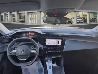 Photo 7 Peugeot 308  SW BlueHDi 130ch S&S EAT8