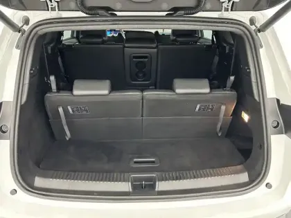 Photo 21 Renault Espace  E-Tech full hybrid 200 GSR2