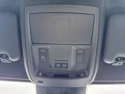 Photo 14 Peugeot 3008  Electrique 73 kWh 210 ch