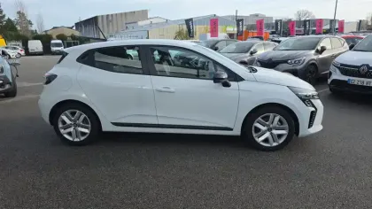 Photo 5 Renault Clio  E-Tech full hybrid 145 ch GSR2