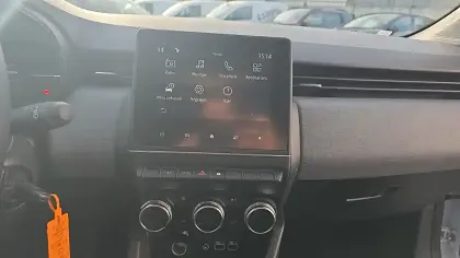 Photo 14 Renault Clio  E-Tech full hybrid 145 ch GSR2