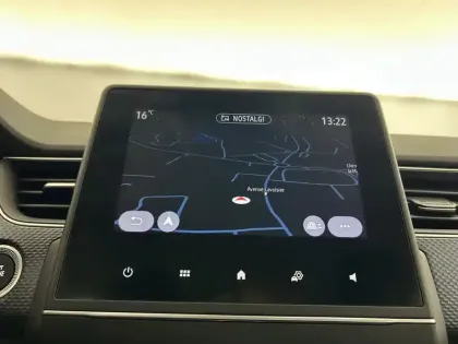 Photo 14 Renault Arkana  TCe 140 EDC FAP