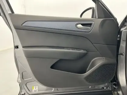 Photo 20 Renault Arkana  TCe 140 EDC FAP