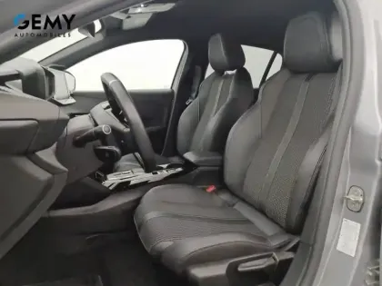 Photo 8 Peugeot 208  Electrique 50 kWh 136ch