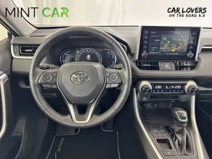 Photo 10 Toyota Rav4  Hybride Pro 218 ch 2WD