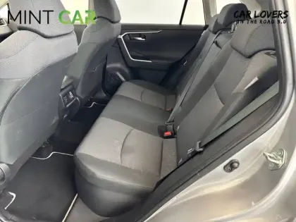 Photo 18 Toyota Rav4  Hybride Pro 218 ch 2WD