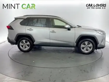 Photo 5 Toyota Rav4  Hybride Pro 218 ch 2WD