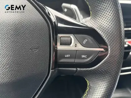 Photo 16 Peugeot 2008  PureTech 130 S&S EAT8