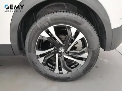 Photo 44 Peugeot 2008  PureTech 130 S&S EAT8