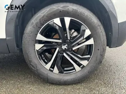 Photo 10 Peugeot 2008  PureTech 130 S&S EAT8