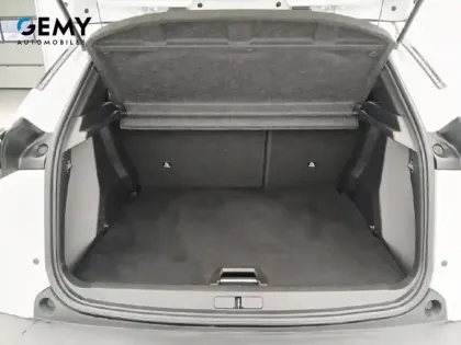 Photo 61 Peugeot 2008  PureTech 130 S&S EAT8