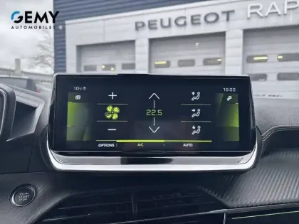 Photo 24 Peugeot 2008  PureTech 130 S&S EAT8