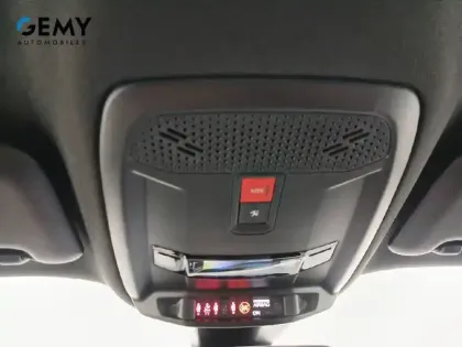 Photo 94 Peugeot 2008  PureTech 130 S&S EAT8