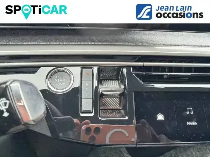 Photo 13 Peugeot 5008  Hybrid 145 e-DCS6