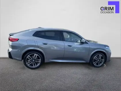Photo 2 BMW X2 i eDrive20 204ch BVA