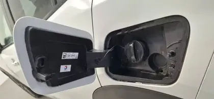 Photo 11 Peugeot 2008  PureTech 130 S&S EAT8