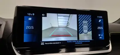 Photo 5 Peugeot 2008  PureTech 130 S&S EAT8