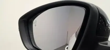 Photo 27 Peugeot 2008  PureTech 130 S&S EAT8