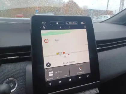 Photo 29 Renault Clio  E-Tech full hybrid 145 ch GSR2