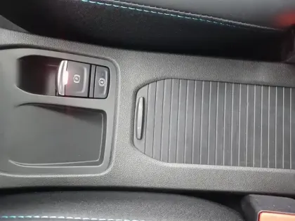 Photo 23 Renault Clio  E-Tech full hybrid 145 ch GSR2