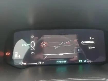 Photo 28 Renault Clio  E-Tech full hybrid 145 ch GSR2