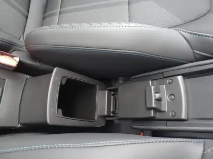 Photo 25 Renault Clio  E-Tech full hybrid 145 ch GSR2